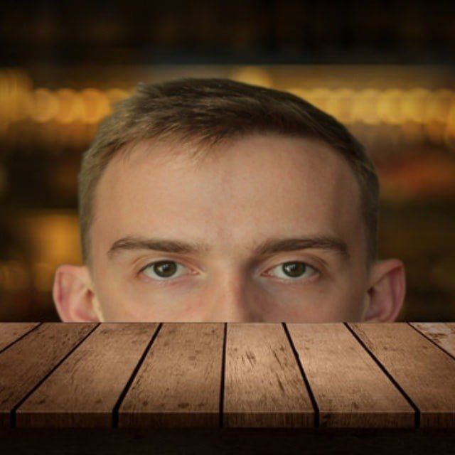 ЛЁХА ЗА СТОЙКОЙ