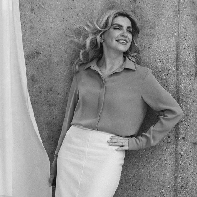 Elena Gref