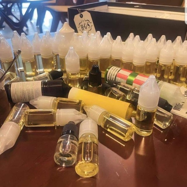 THC VAPE JUICE AND CARTS +