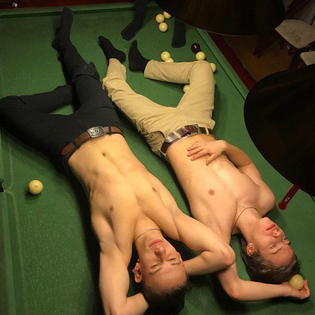 Порнократия мужики с мужики голые без трусов (74 фото) - порно и фото голых на kingplayclub.ru
