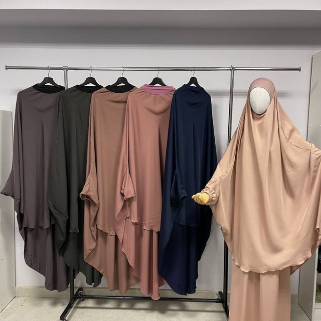 Мусульманские платья для девушек - 69 photo