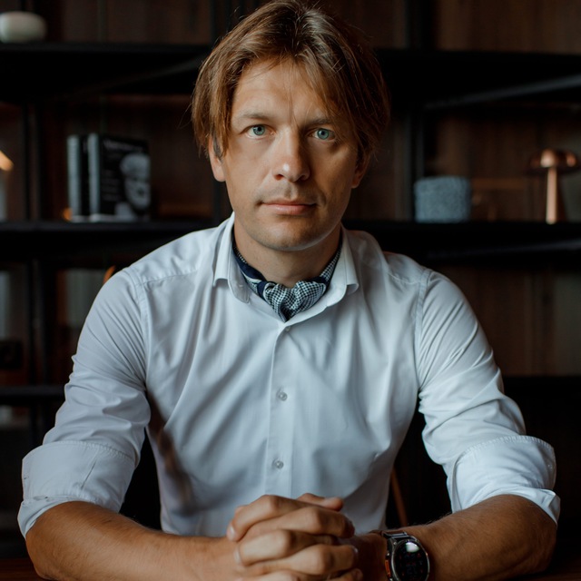 ПАВЕЛ ЛИСОВСКИЙ Аптечный и Фармбизнес от первого лица.