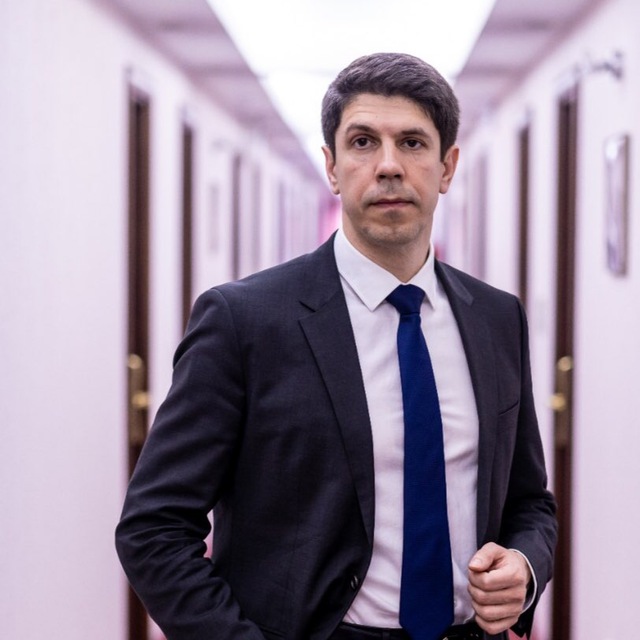 Вячеслав Колпащиков?