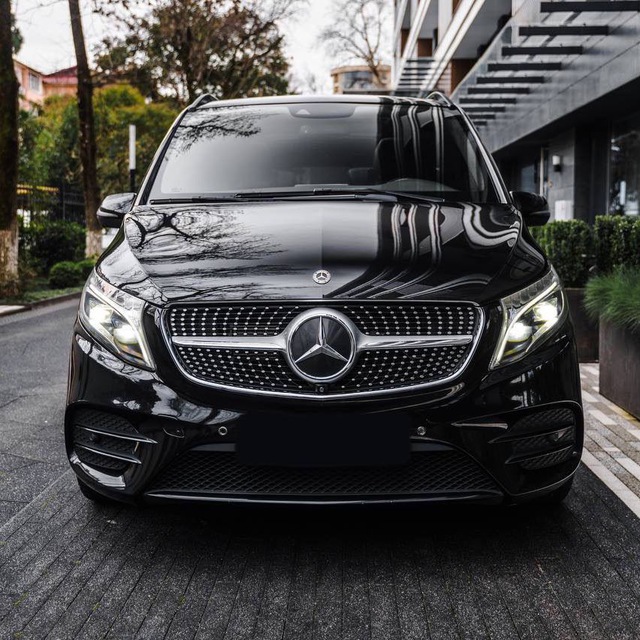 Mercedes V-Class W447