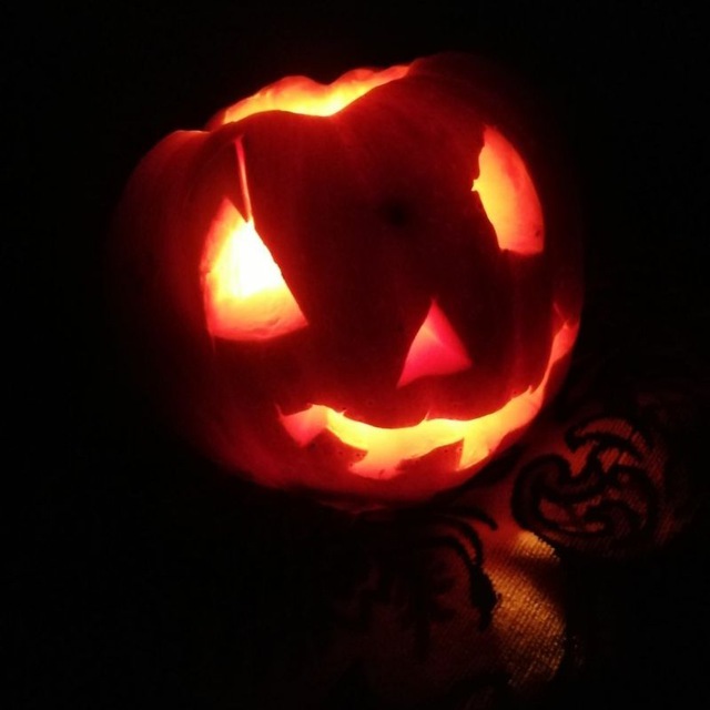 Пьяный волонтер ?