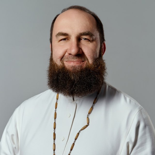 Священник Николай Лищенюк