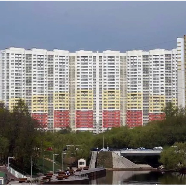 Юбилейный проспект сходня. Химки мкр юбилейный. Химки мкр юбилейный. Мкр юбилейный химки. Юбилейный проезд 16 сходня.