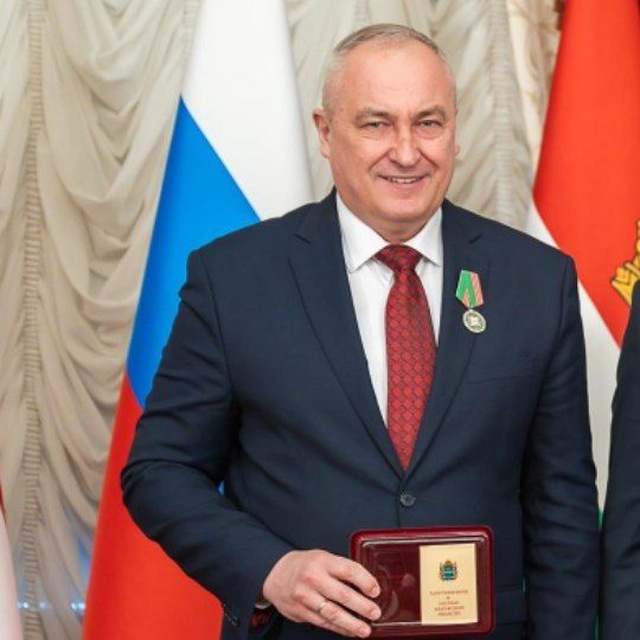 Олег Сердюков