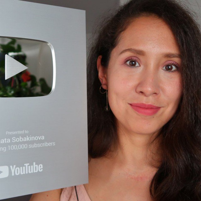 Доната Собакинова ??